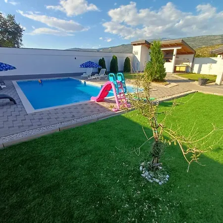 Villa Hana's Paradise